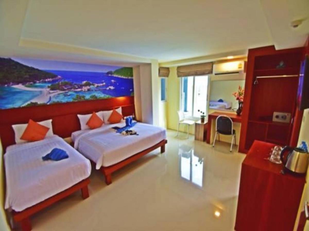 Patong Buri Resort Phuket Exterior foto